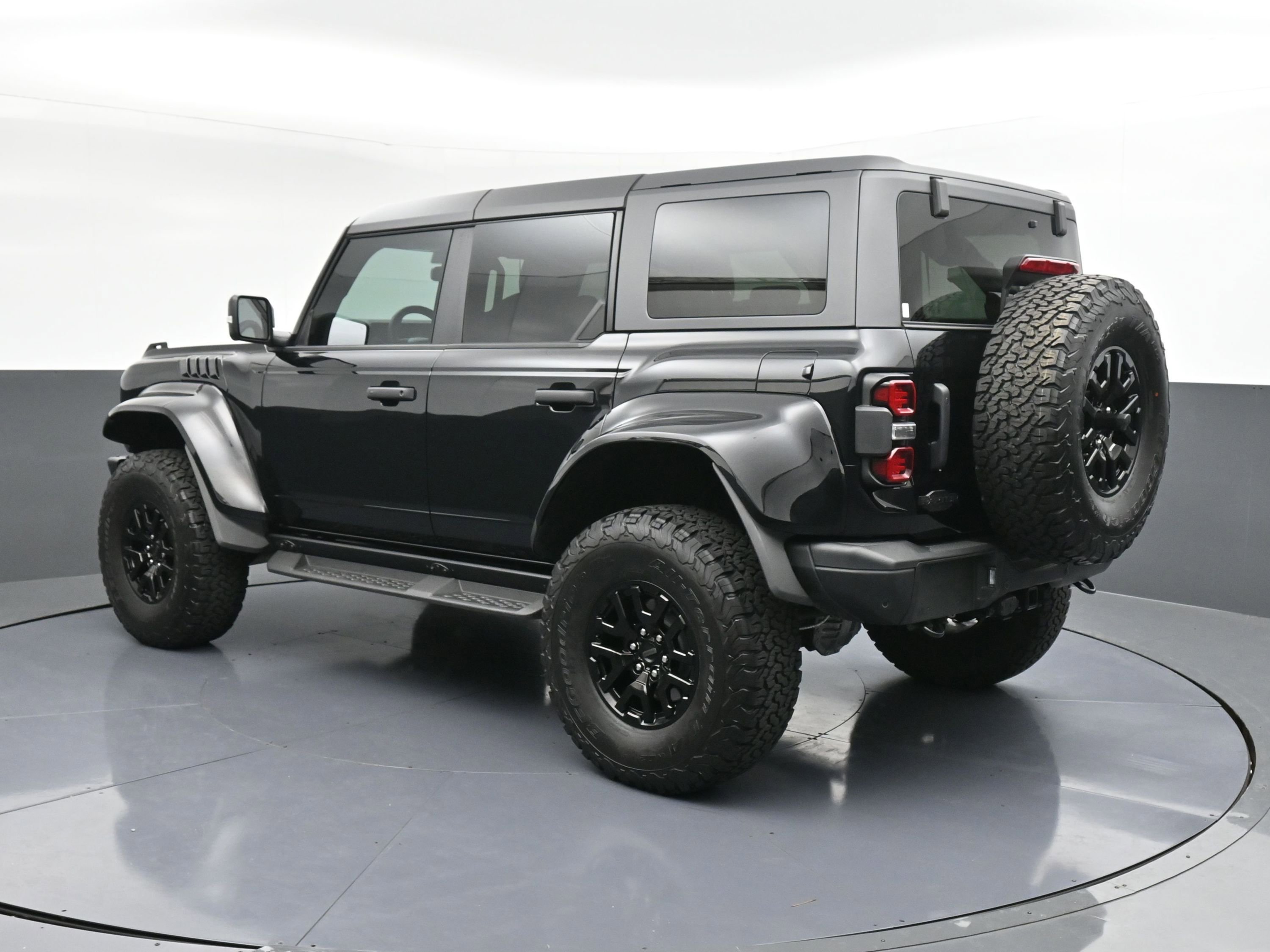 Used 2024 Ford Bronco Raptor image 6