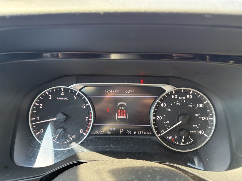 Used 2024 Nissan Pathfinder SV w/ Lighting Package (N92) image 11