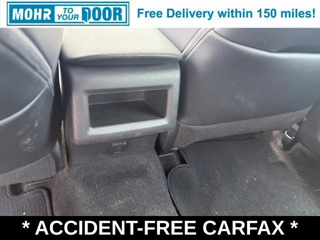 Used 2020 Toyota Camry SE w/ Convenience Package FWD image 39