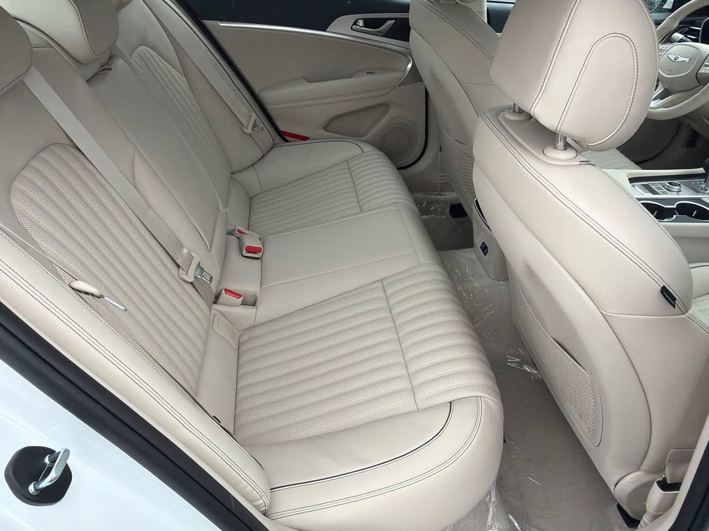 New 2026 Genesis G70 2.5T Prestige image 15