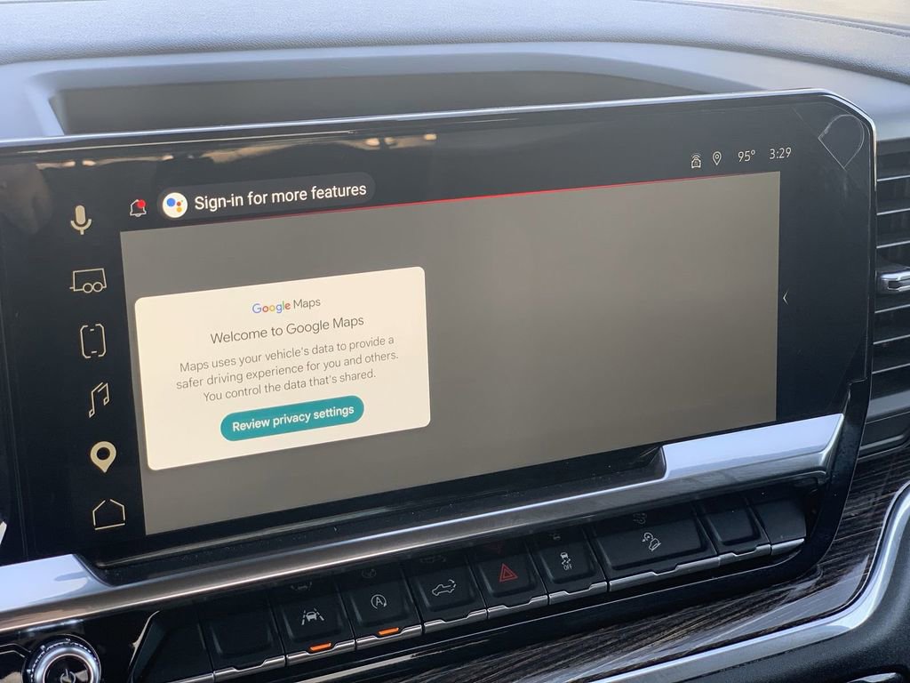 Certified 2025 GMC Sierra 1500 Elevation w/ LPO, Elevation Black Package image 12