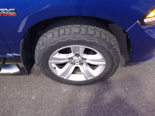 Used 2018 RAM 1500 Sport image 9