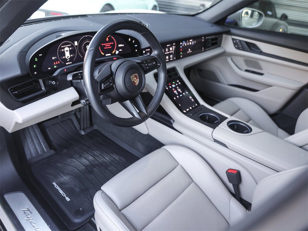 Certified 2024 Porsche Taycan 4S image 4