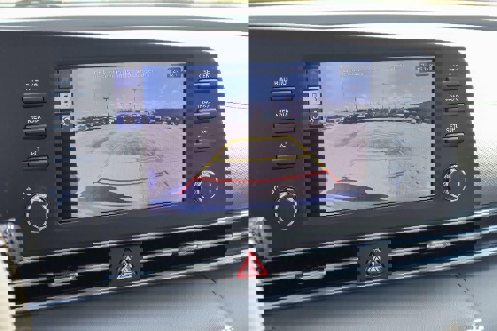 New 2026 Hyundai Elantra Sport image 4