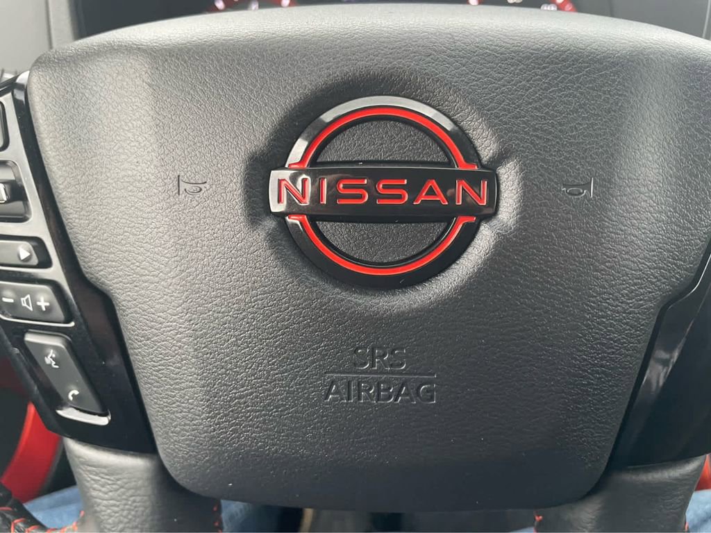 Used 2024 Nissan Frontier PRO-4X w/ Off-Road Protection Package AWD/4WD image 17