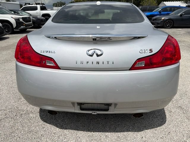 Used 2009 INFINITI G37 Journey w/ Premium Pkg RWD image 3