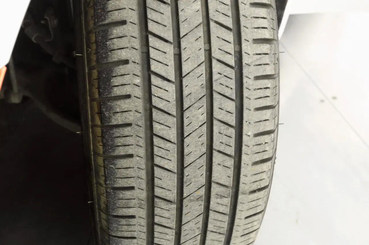 Used 2023 Chrysler Pacifica Touring-L image 39