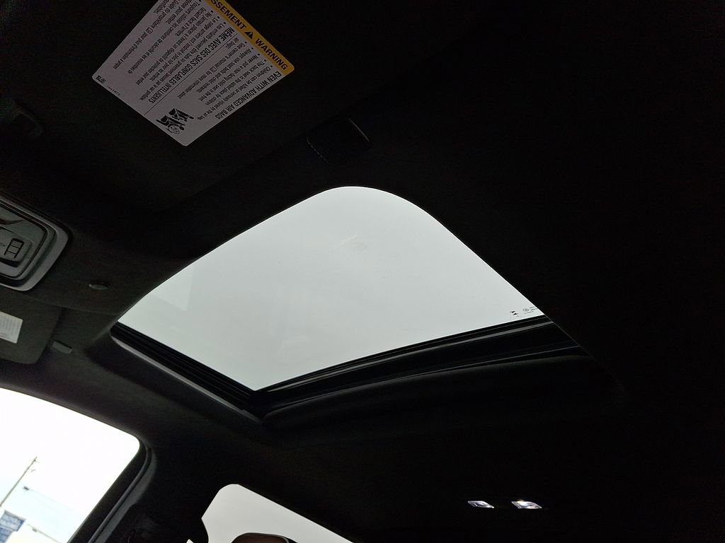 Used 2024 GMC Sierra 1500 Denali Ultimate image 15