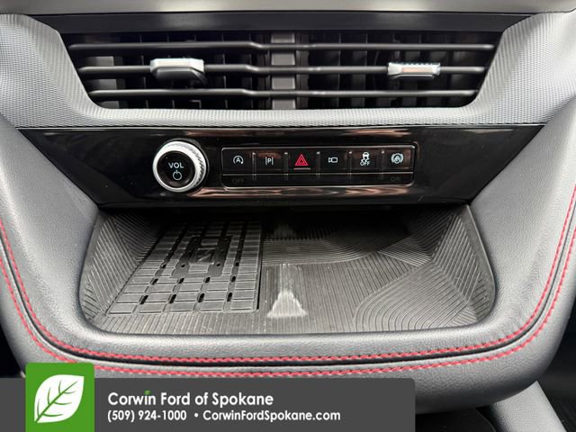 Certified 2025 Ford Explorer ST image 34