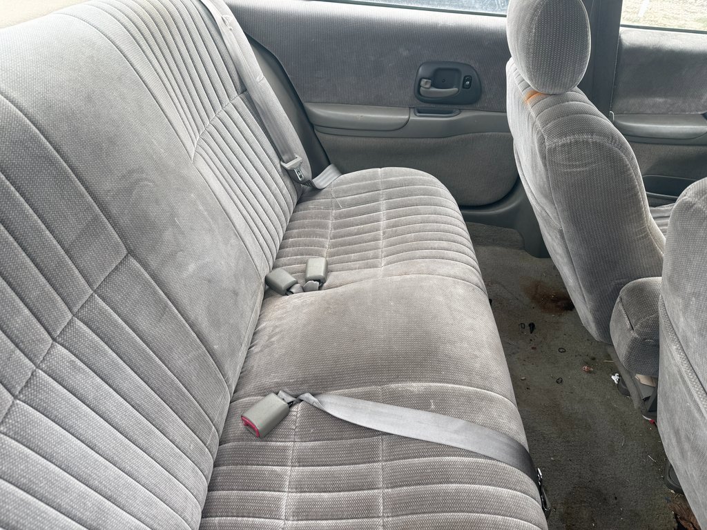 Used 2001 Chevrolet Lumina w/ Preferred Equipment Group image 5