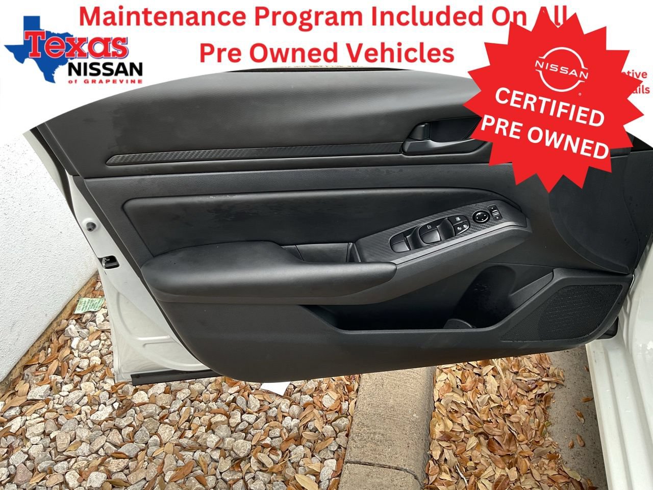 Used 2025 Nissan Altima 2.5 S FWD image 12