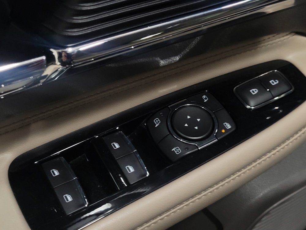 Used 2022 Lincoln Corsair AWD w/ Equipment Group 101A image 27