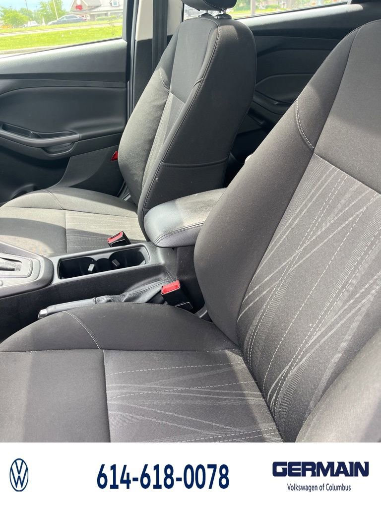 Used 2018 Ford Focus SEL w/ Cold Weather Package FWD image 21