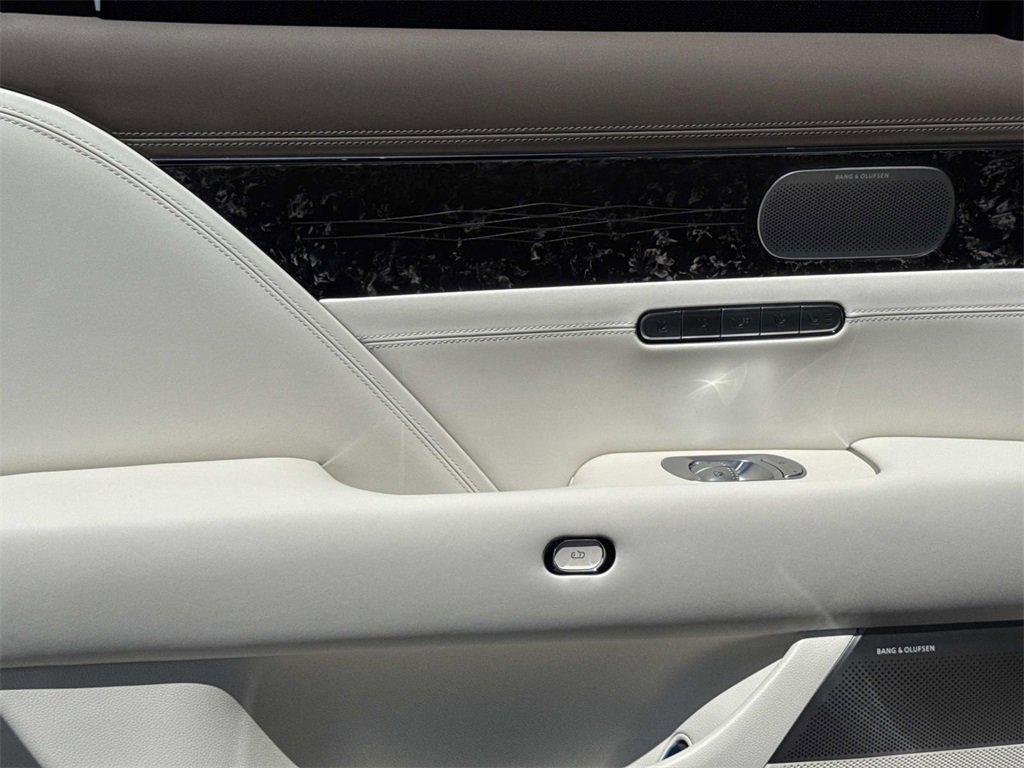 New 2026 Genesis G90 3.5T image 18