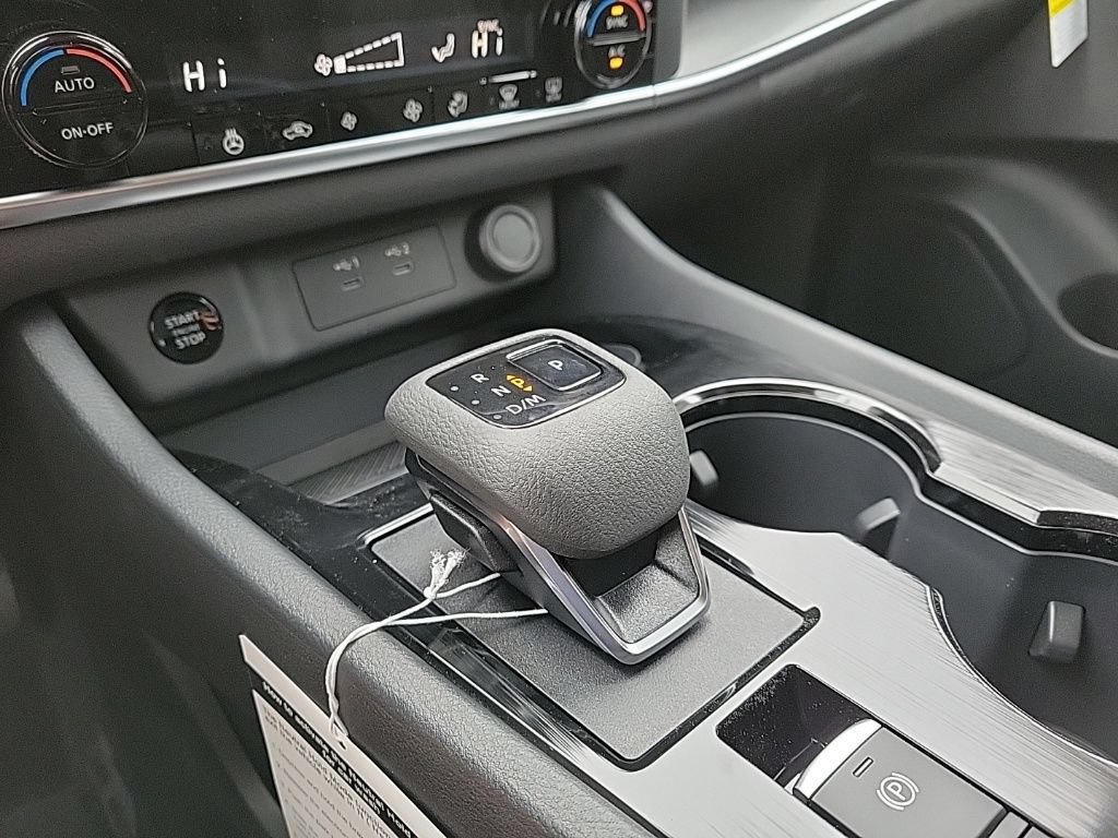 New 2026 Nissan Rogue SV w/ Cold Weather Package AWD/4WD image 17