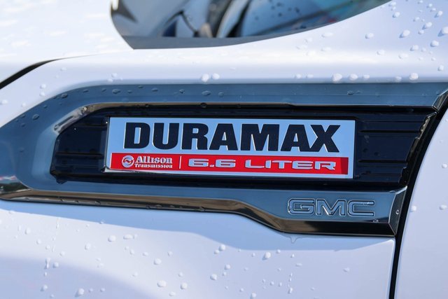 Used 2022 GMC Sierra 2500 AT4 w/ AT4 Preferred Package image 8