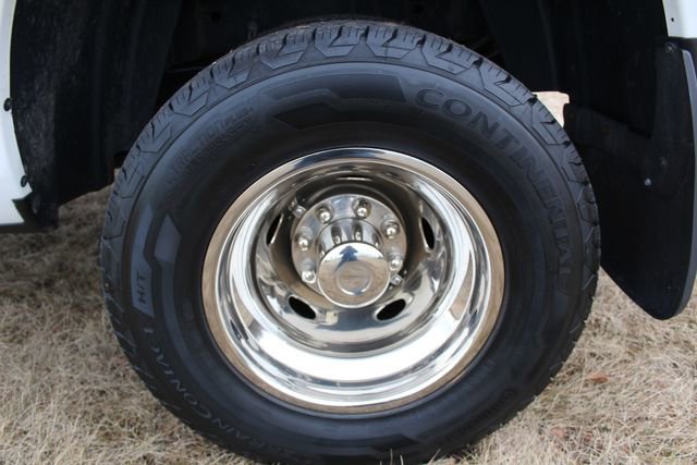 Used 2018 RAM 3500 Tradesman w/ Chrome Appearance Group AWD/4WD image 26