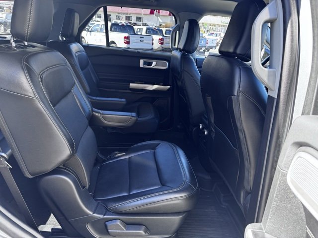 Used 2022 Ford Explorer Limited w/ Equipment Group 301A image 22