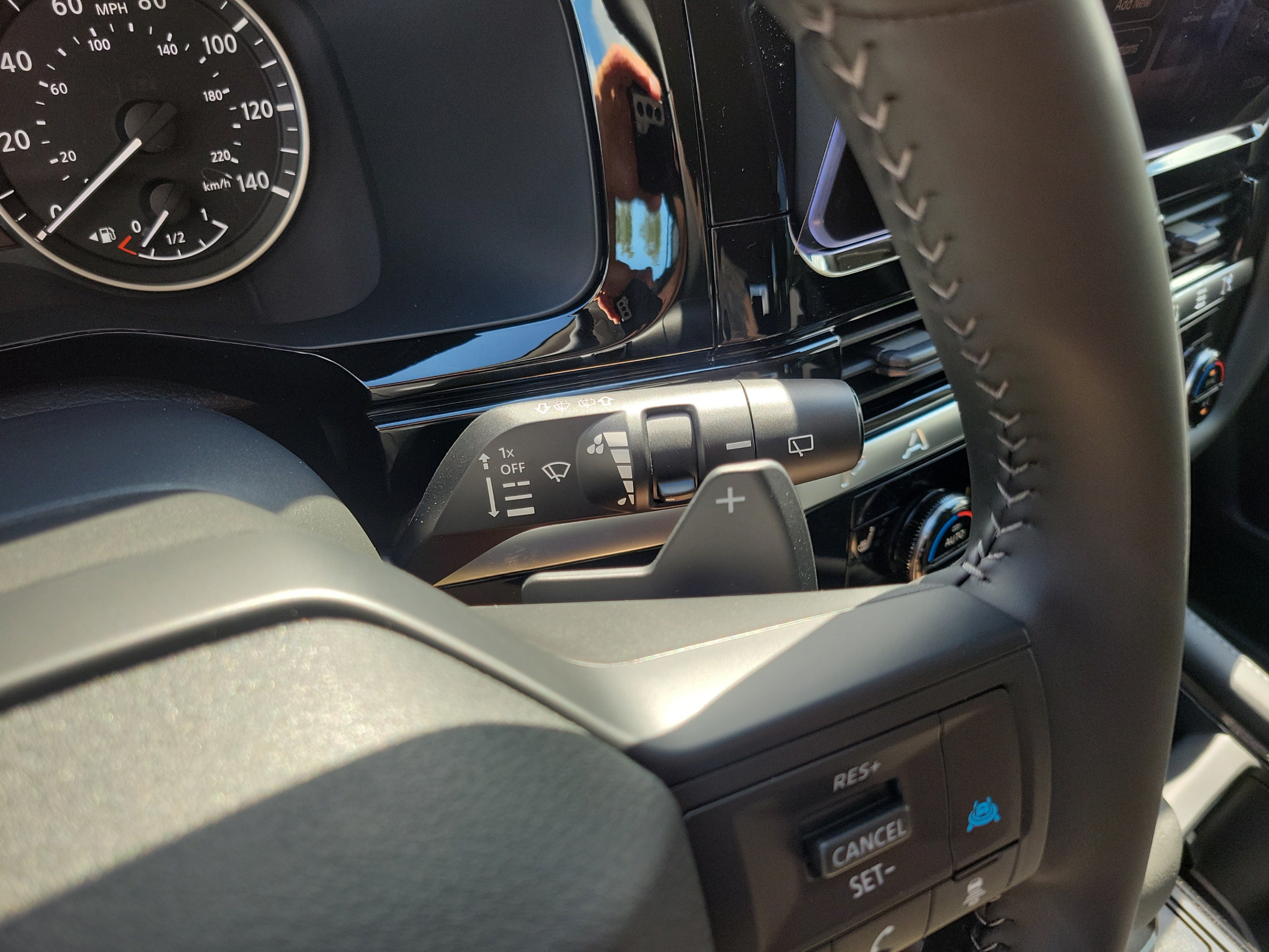 New 2026 Nissan Pathfinder SV w/ Cargo Package FWD image 23