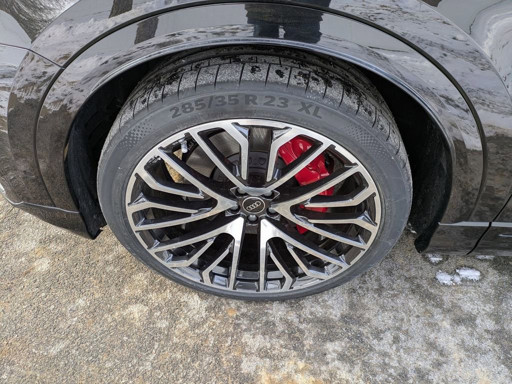 New 2026 Audi SQ8 Prestige image 26