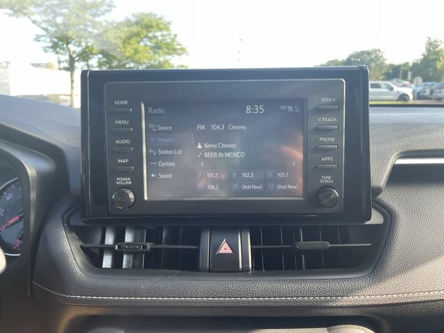 Used 2019 Toyota RAV4 LE w/ Carpet Mat Package AWD/4WD image 17