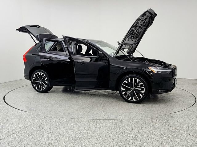 New 2026 Volvo XC60 B5 Ultra w/ Protection Package Premier image 10