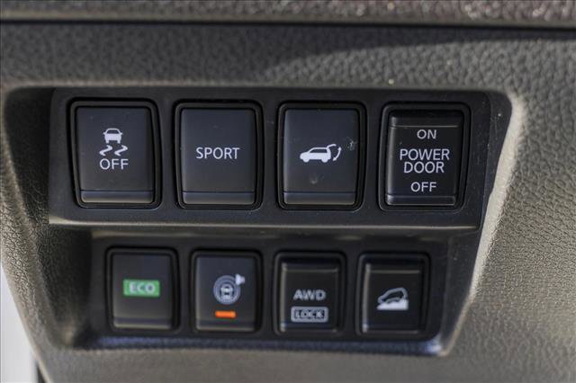 Used 2016 Nissan Rogue SL w/ SL Premium Package image 13