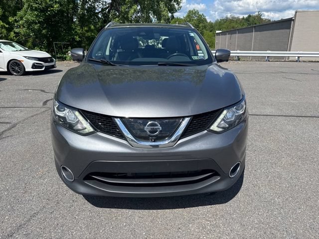 Certified 2017 Nissan Rogue Sport SL w/ SL Premium Package AWD/4WD image 2