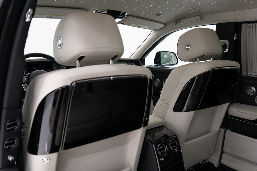 Certified 2018 Rolls-Royce Phantom Sedan RWD image 23