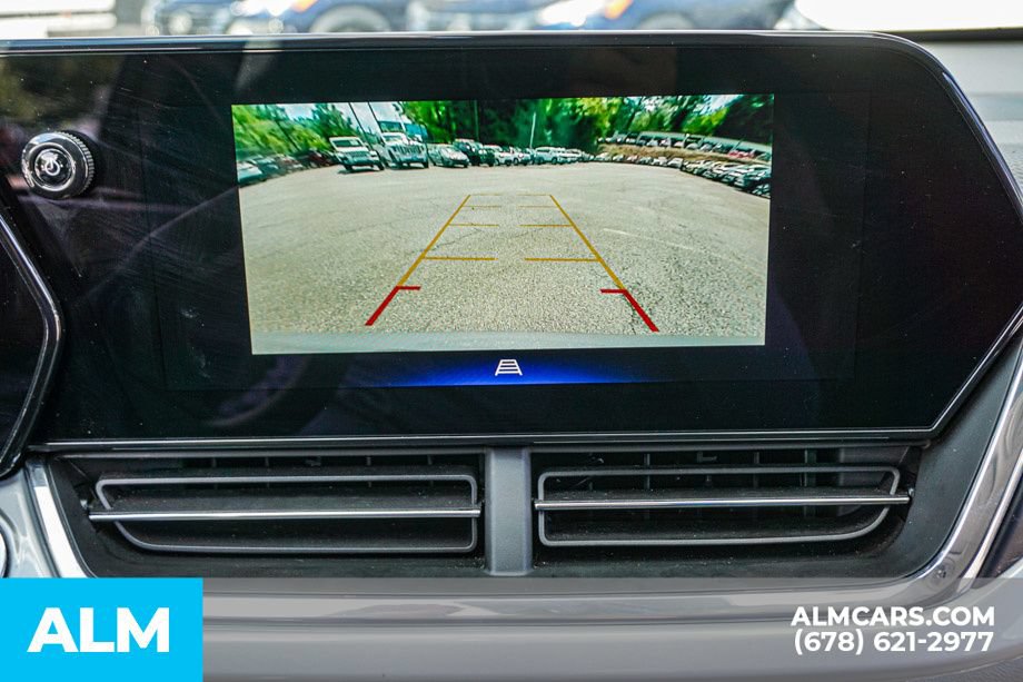 Used 2025 Chevrolet Trax LT FWD image 34