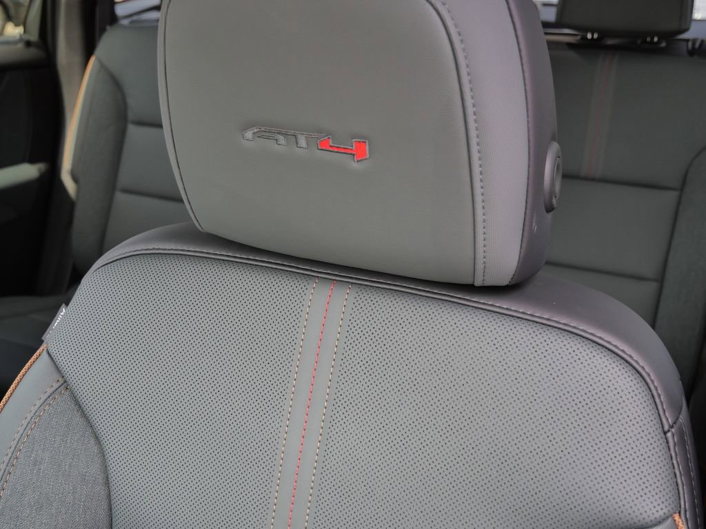 New 2026 GMC Acadia AT4 w/ Luxury Package image 46