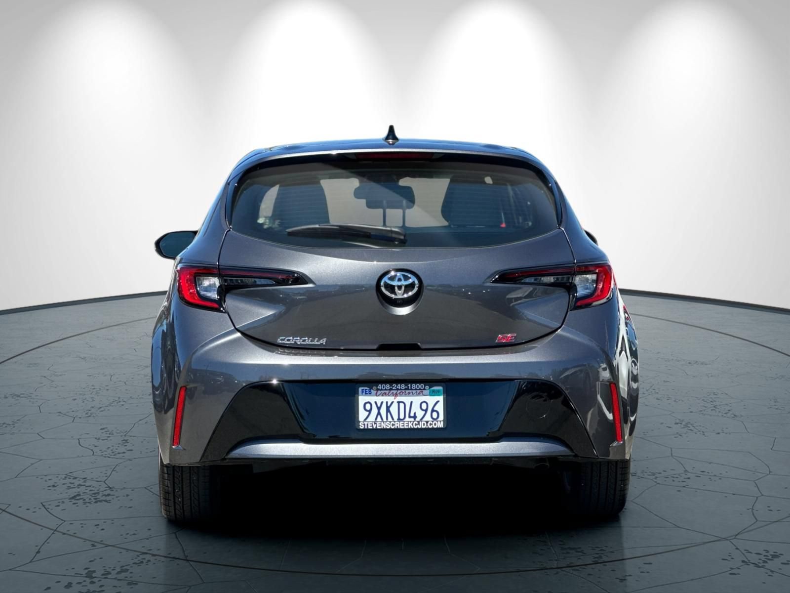 Used 2026 Toyota Corolla SE FWD image 5