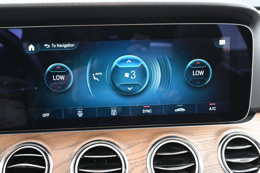 Used 2023 Mercedes-Benz E 350 4MATIC Sedan image 24