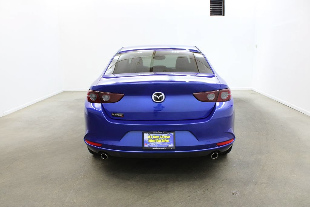 Used 2020 MAZDA MAZDA3 Sedan w/ Select Package FWD image 4