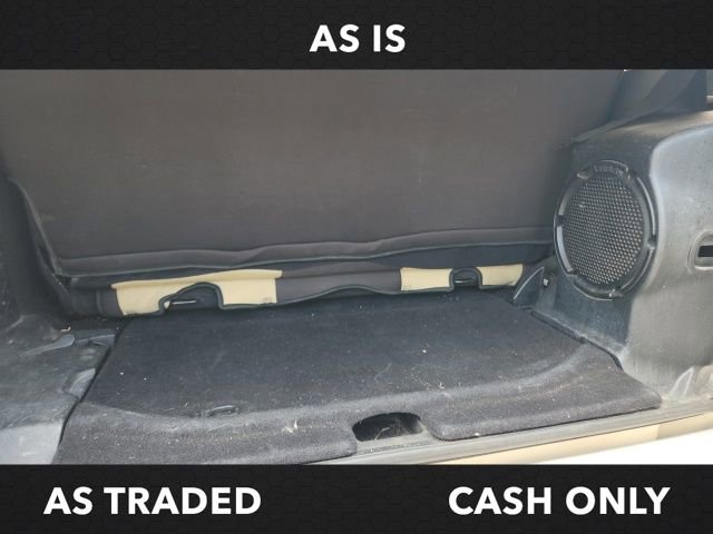 Used 2011 Jeep Wrangler Sahara w/ Connectivity Group image 14