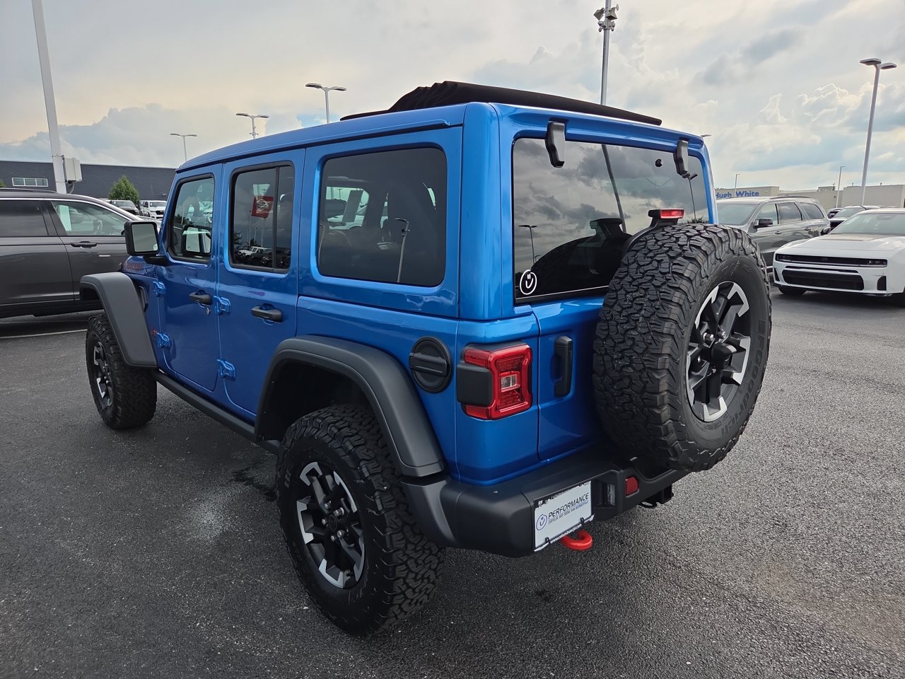 New 2026 Jeep Wrangler Unlimited Rubicon w/ Steel Bumper Group AWD/4WD image 5