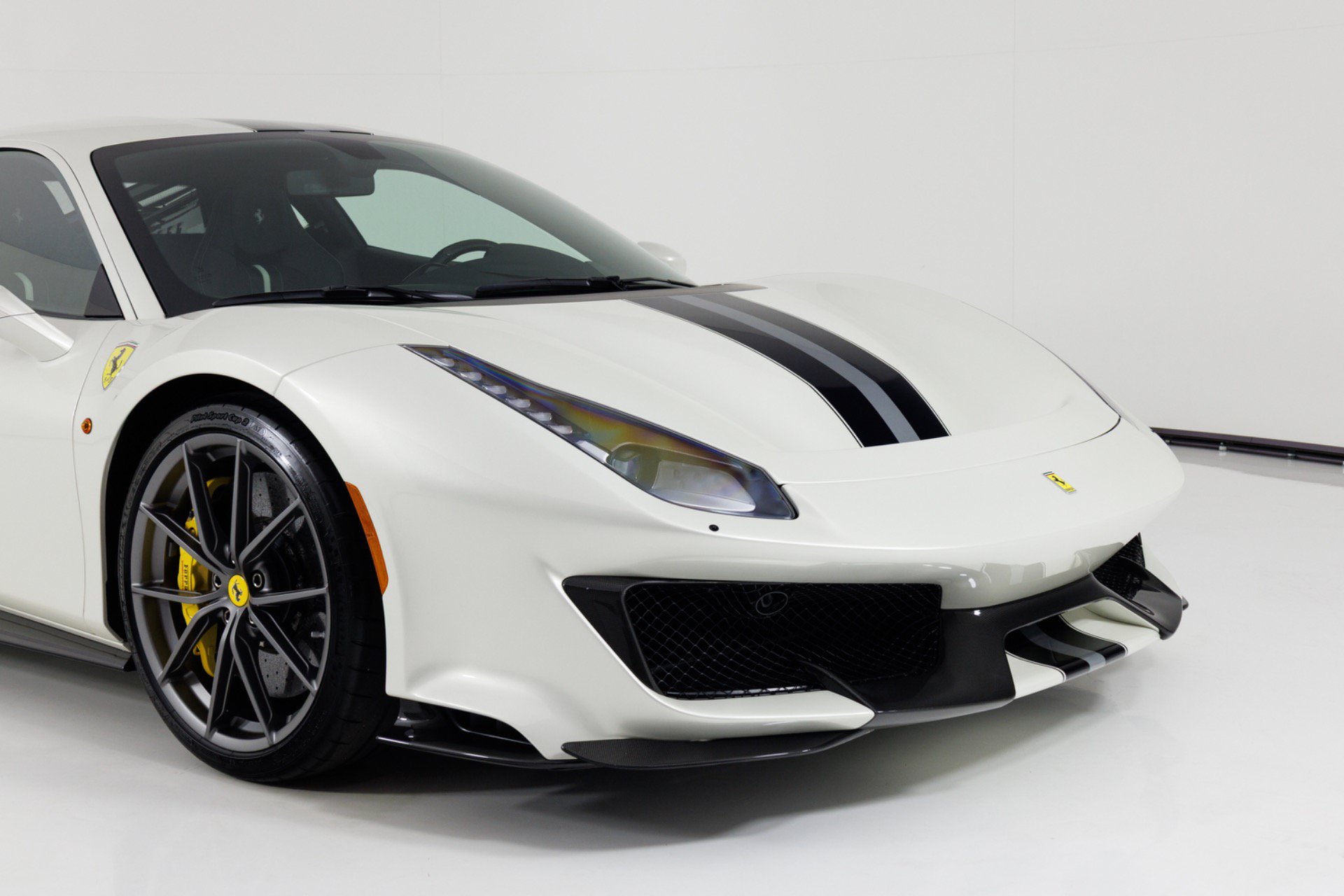 Used 2020 Ferrari 488 Pista Coupe RWD image 61