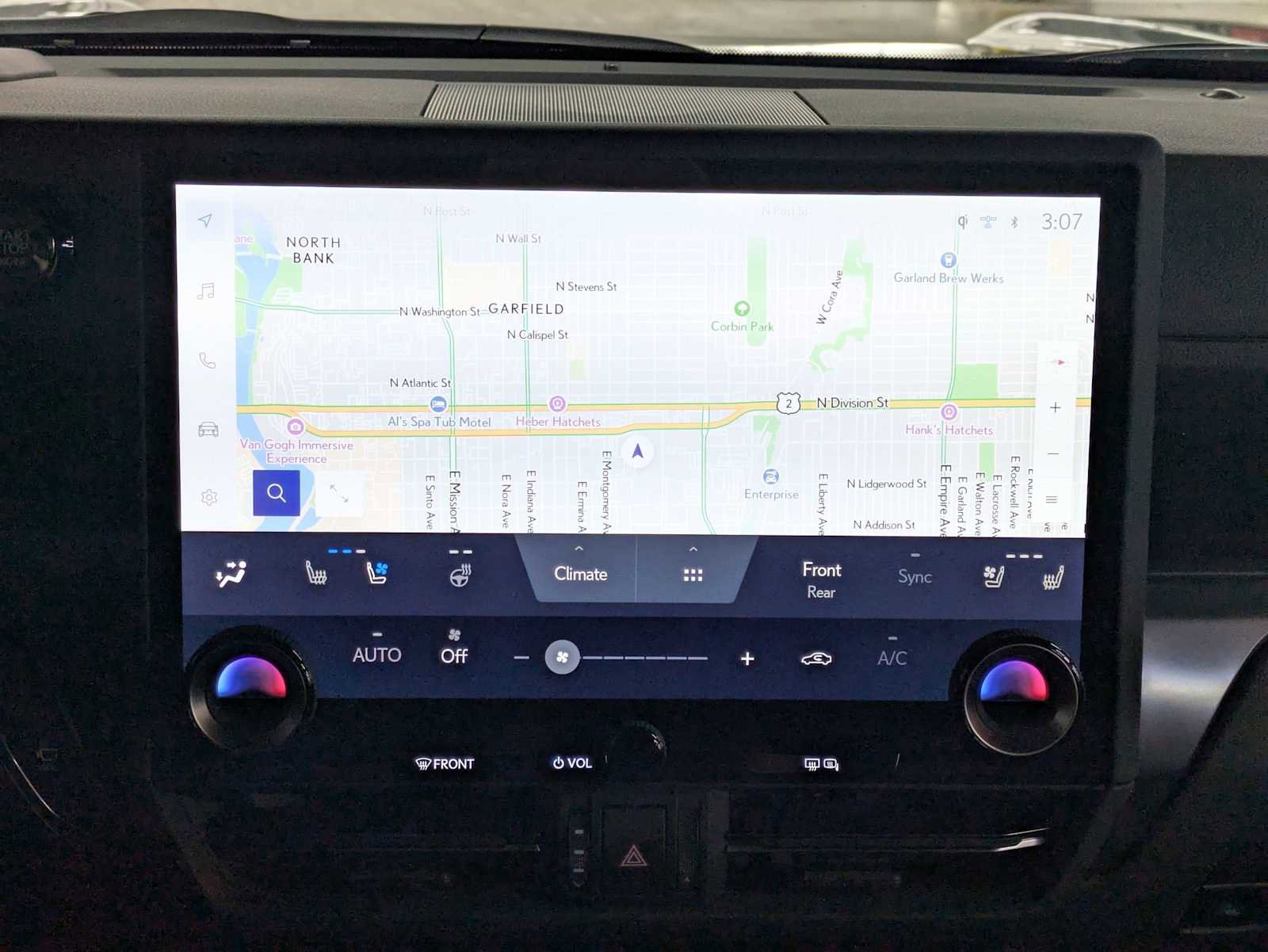 Used 2024 Lexus GX 550 w/ Cold Area Package AWD/4WD image 28