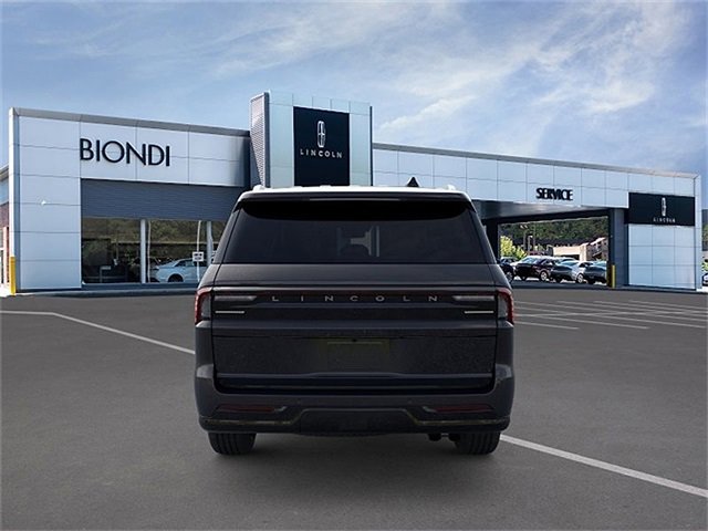 New 2026 Lincoln Navigator L Black Label AWD/4WD image 5