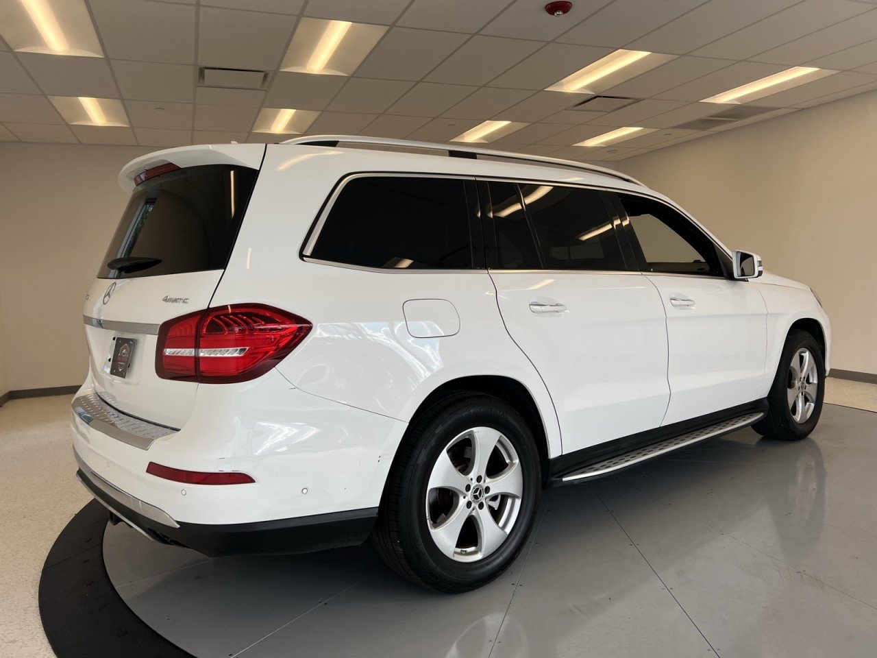 Used 2018 Mercedes-Benz GLS 450 4MATIC image 7