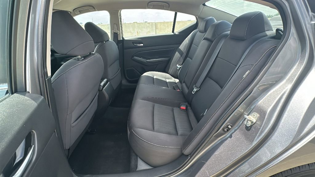 Used 2020 Nissan Altima 2.5 S FWD image 31