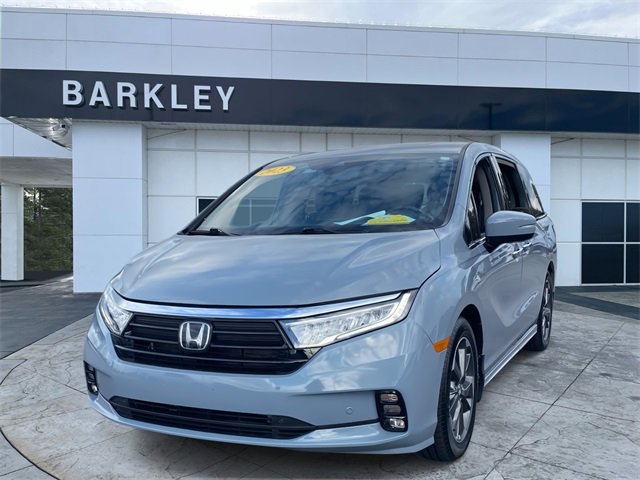 Used 2023 Honda Odyssey Elite image 3
