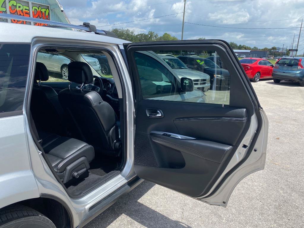 Used 2012 Dodge Journey R/T w/ Flexible Seating Group AWD/4WD image 19
