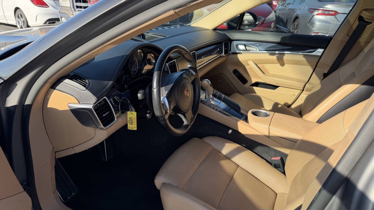 Used 2016 Porsche Panamera Edition RWD image 20