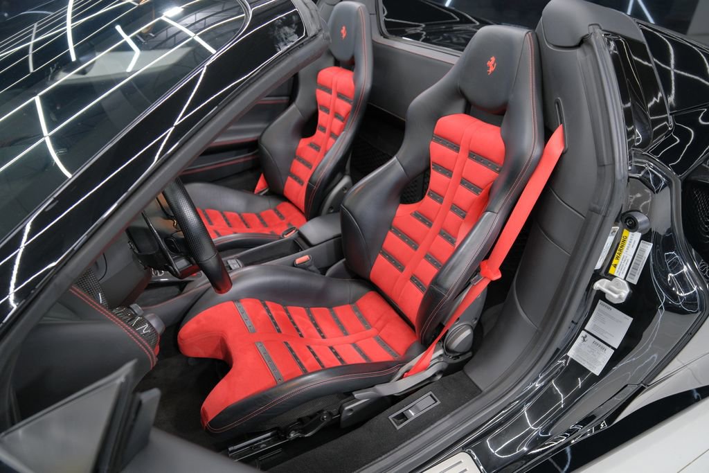 Used 2019 Ferrari 488 Spider image 26