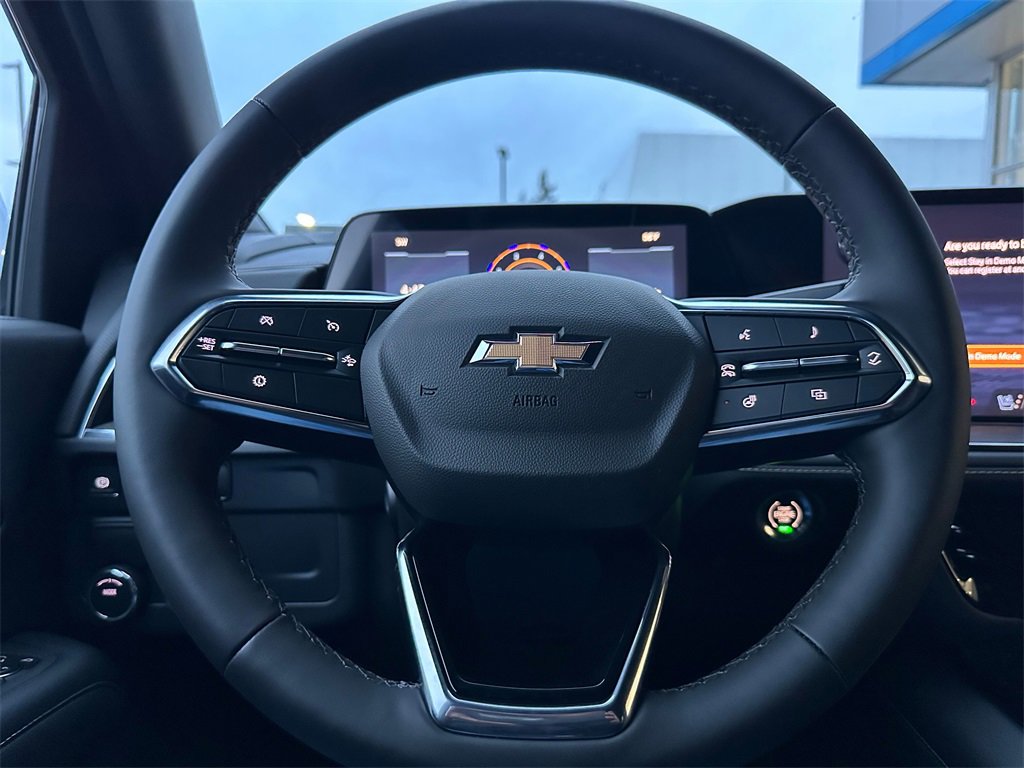 New 2026 Chevrolet Suburban Premier image 24