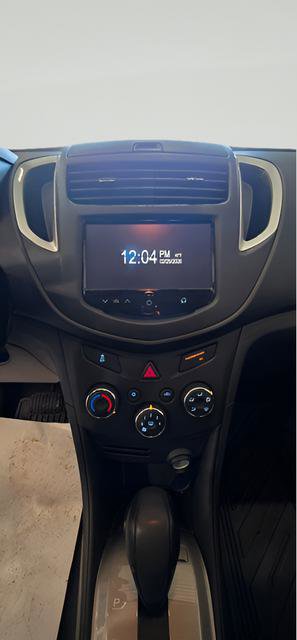 Used 2016 Chevrolet Trax LS AWD/4WD image 18