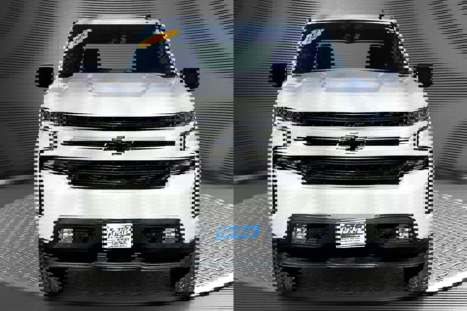 Used 2020 Chevrolet Silverado 1500 RST w/ RST Value Package image 2