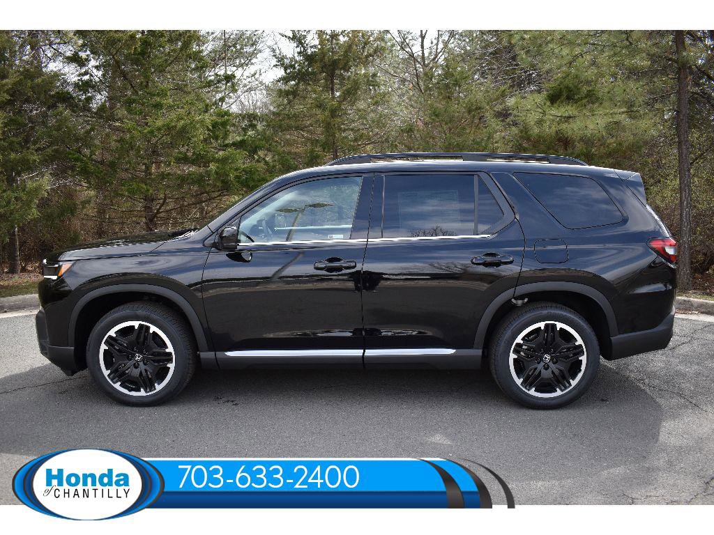 New 2026 Honda Pilot Touring image 4