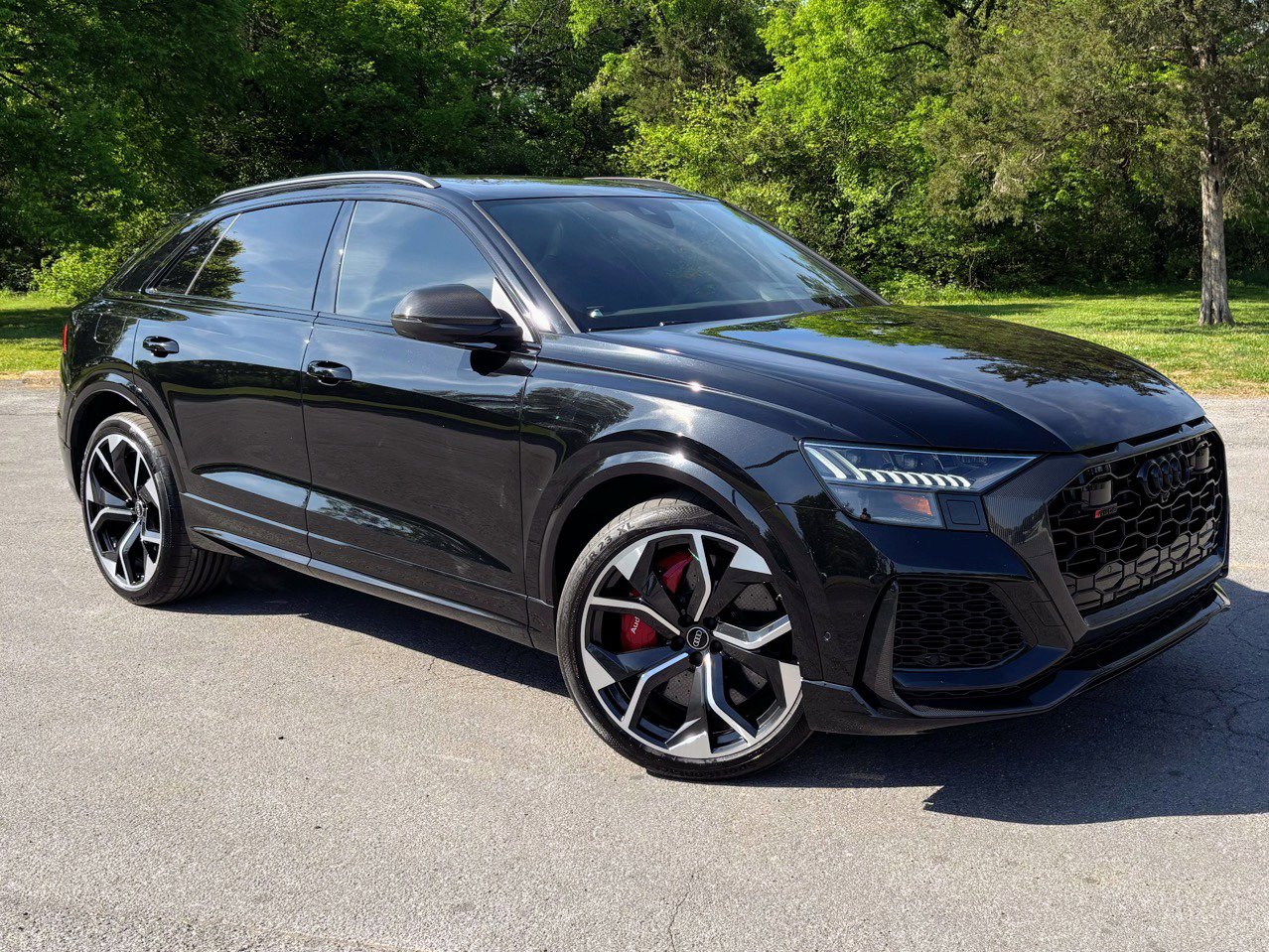 Used 2023 Audi RS Q8 w/ Black Optic Package image 1